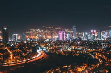 Sân chơi bốn mùa